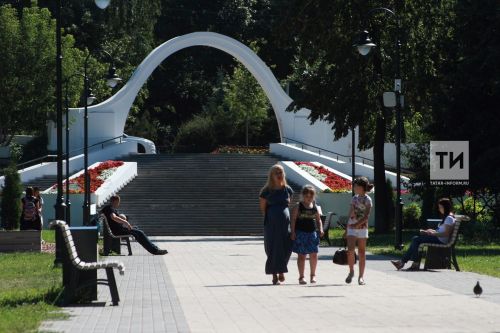 Планы на выходные: мужчины предпочитают провести время с семьей, женщины – прогуляться
