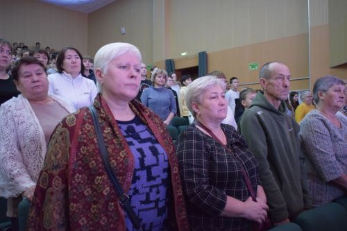 В Бавлах прошёл концерт, посвящённый Дню Героев Отечества