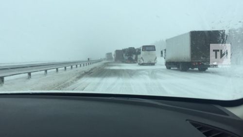 Движение транспорта на трассе М5 возобновлено