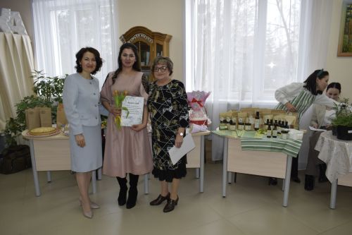 В Бавлах прошла выставка рукодельниц
