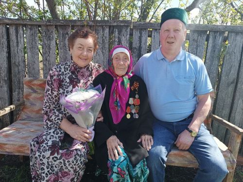 Баулы районы шәфкать туташына 95 яшь тулды