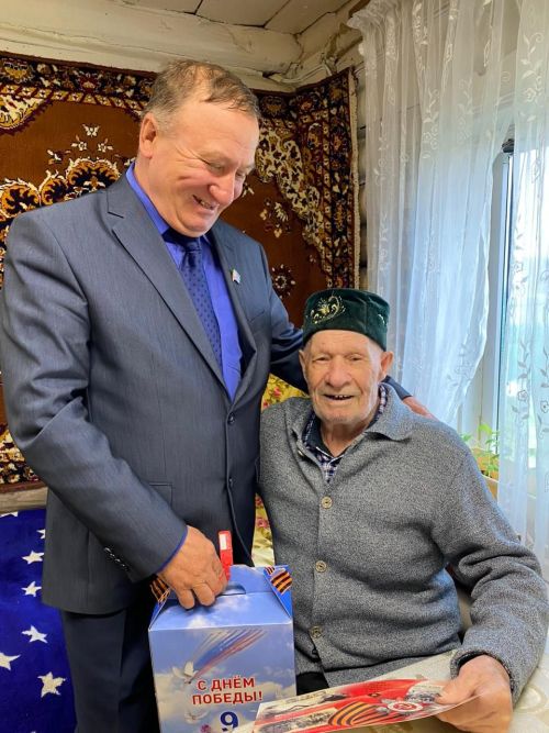 Салих авыл җирлегенә караган Яңа Чүте авылында һәм Хәнсевәр авылларында да Бөек Җиңүгең 79 еллыгына багышланган искә алу чаралары үтте