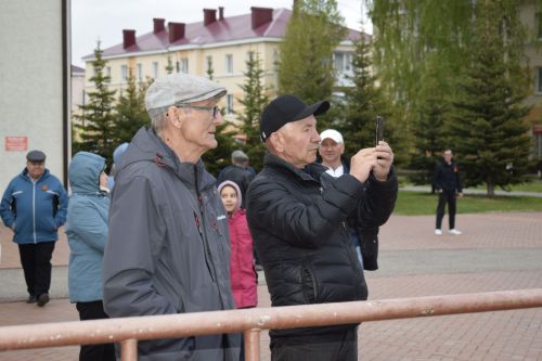 В Бавлах  День Победы завершился праздничным концертом