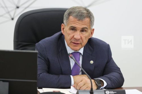Рустам Минниханов дал поручение активизировать работу по расследованию коррупционных дел