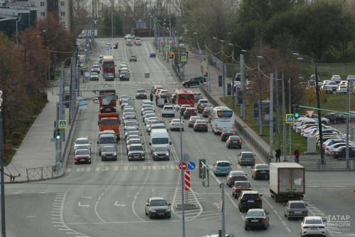 За выезд на перекресток, где образовался затор, водителя ждет штраф – автоюрист