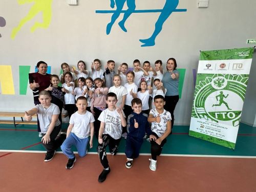 В Бавлах школьники сдают ГТО