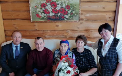 Мортаза авылы ветеранына медаль тапшырдылар