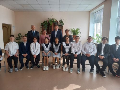 В школе бавлинского села провели парламентский урок