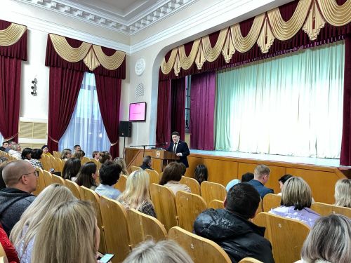 В Бавлах состоялось важное родительское собрание: вопрос подготовки детей к ОГЭ и ЕГЭ