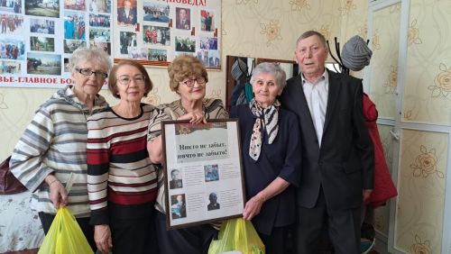 Сугыш чоры балаларына күчтәнәчләр тараттылар