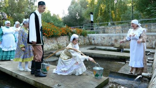 «Великолепие села»