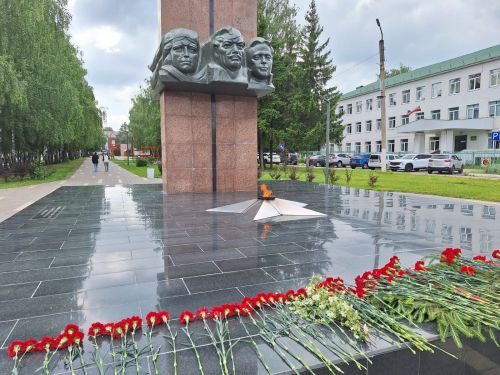 Бавлинцы зажгли свечи памяти