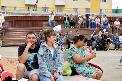 В Бавлах подвели итоги программы «Наш двор»