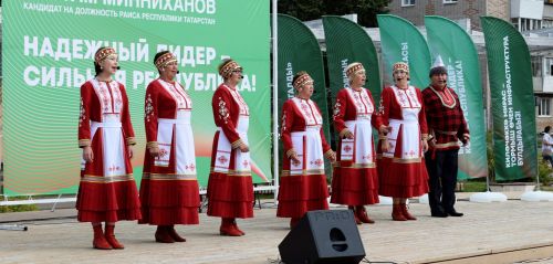 В Бавлах подвели итоги программы «Наш двор»
