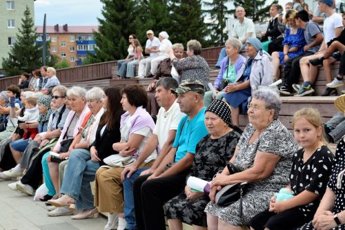 В Бавлах подвели итоги программы «Наш двор»