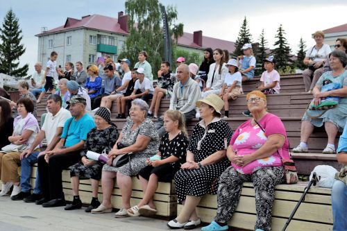 В Бавлах подвели итоги программы «Наш двор»