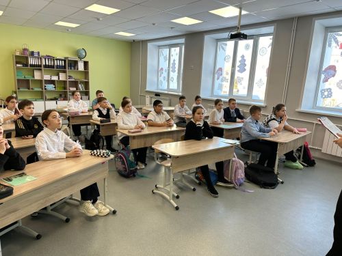 В школах Бавлов проходят уроки антикоррупционного воспитания