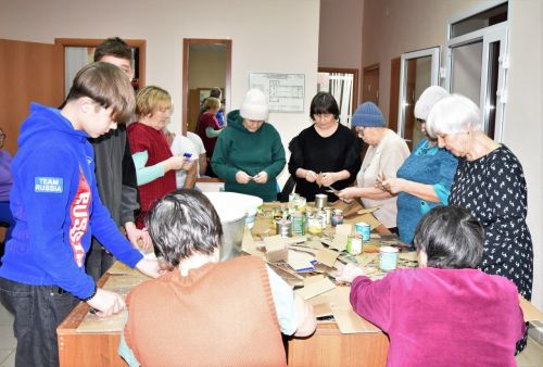 В селе Бавлинского района изготовили вторую партию окопных свечей для СВО