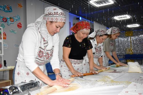 Баулылар сугышчыларга өй токмачы әзерләделәр