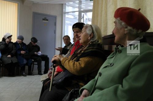 Пенсионерам могут разрешить получать выплаты на почте по цифровому удостоверению в МАКСе