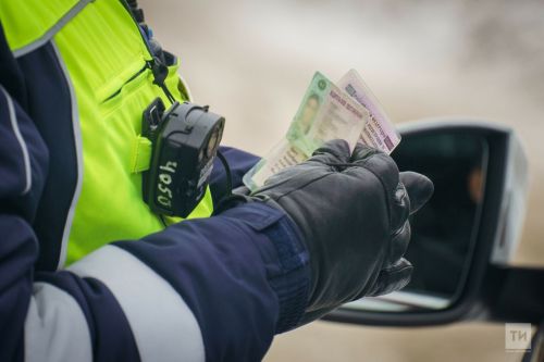 В Бавлинском районе задержали водителя в состоянии опьянения – у пассажира нашли подозрительное вещество