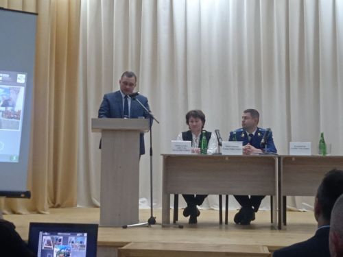 Татар Томбарлысында почтальон юк, Миңнеголга күпер кирәк