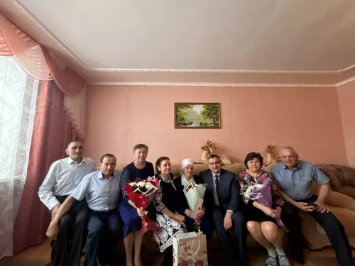 Юбиляр Асия Бакирова: “Ходай миңа бәхетле картлык бирде”