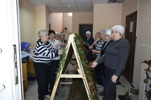 Более 200 защитных средств за полтора года: история волонтёрского штаба в Бавлах