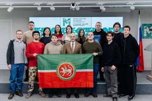 Министр молодёжи Татарстана встретился с участниками Х Интеллектуальной олимпиады ПФО