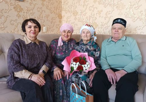 Баулы районында тыл хезмәтчәнен котладылар