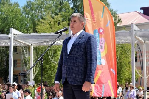 В Бавлах отметили День защиты детей