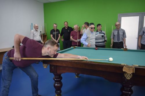 В первой спортшколе поздравили «аксакала» бавлинского бильярда