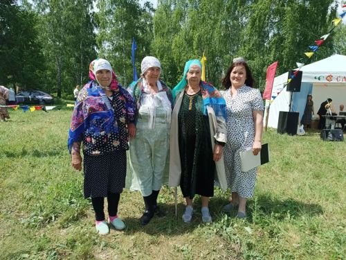 Баулы районында әби-бабайлар күңел ачты (фоторепортаж)
