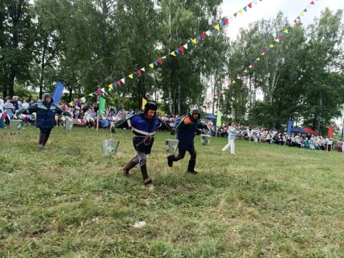 Баулы районында әби-бабайлар күңел ачты (фоторепортаж)