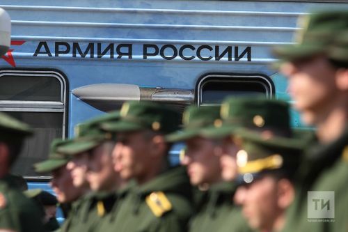 В Татарстане увеличили пособие для беременных жен военнослужащих-призывников