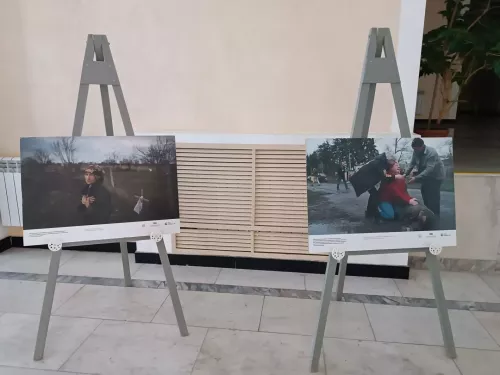 Баулы районында үзенчәлекле фотокүргәзмә ачылды