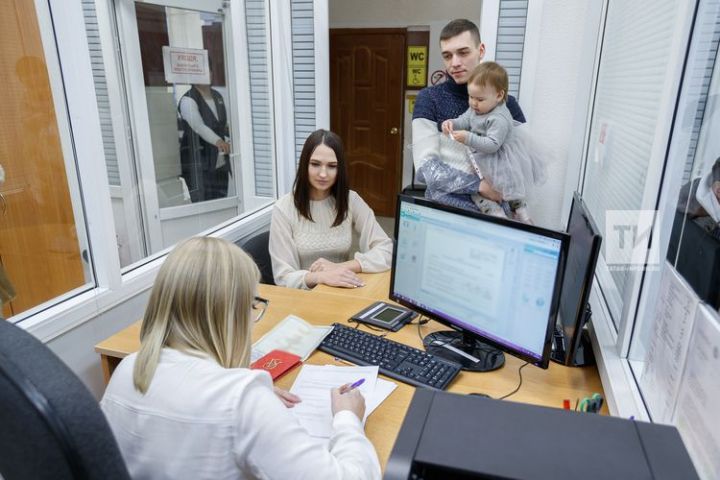 В Татарстане семьи с первенцами будут получать более 9 тысяч рублей президентских выплат ежемесячно