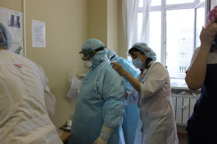 Число инфицированных COVID-19 в России превысило 600 тыс. человек