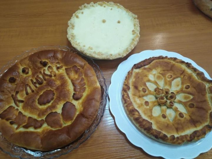 Женщины Бавлинского района испекли пироги мобилизованным бавлинцам
