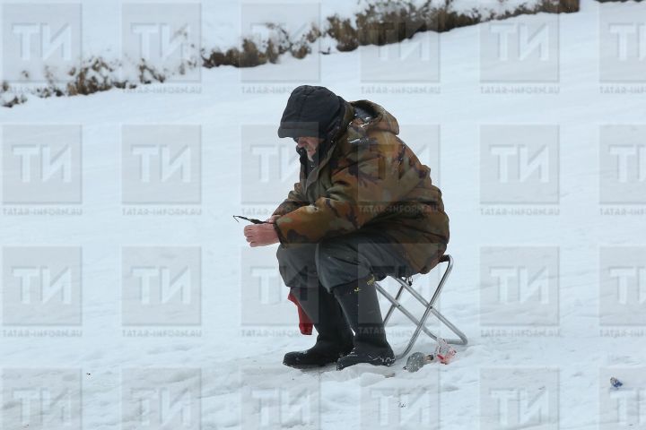 Бавлинских рыболовов просят воздержатся от выхода на лед