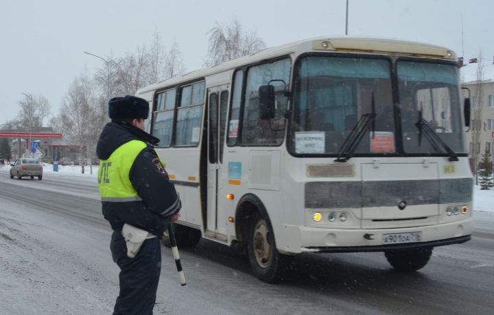 Операция «Автобус»: Бавлинские сотрудники ГИБДД выявляли нарушения