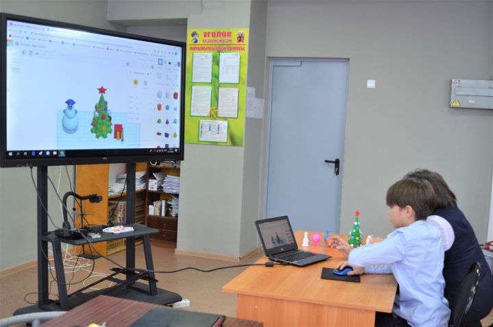 Учащиеся Кзыл-Ярской школы изучают 3D-моделирование на уроках технологии