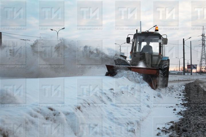 Метель и снежные заносы прогнозируют синоптики на завтра в Бавлах