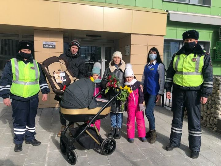 В Татарстане автоинспекторы помогли роженице добраться до больницы