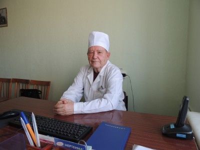 Бавлинскому врачу присвоили звание «Почётного гражданина района»