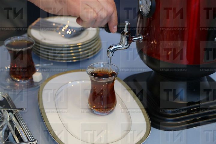 Салкын көнне дә бик кайнар чәй эчмәгез...