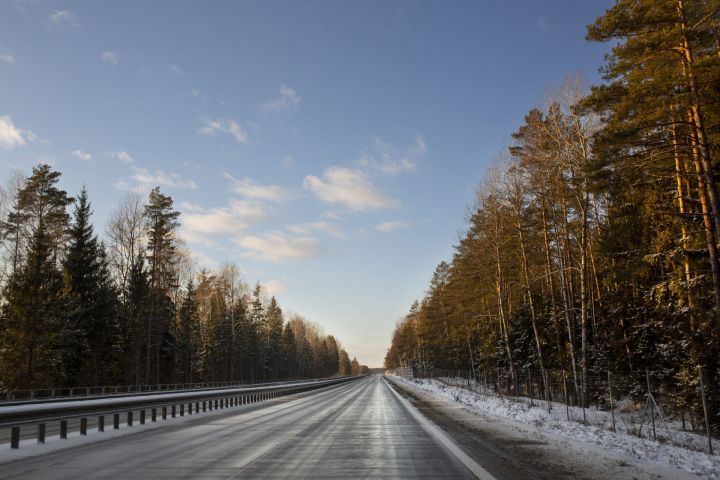 Рекомендации бавлинским автовладельцам при езде в гололед