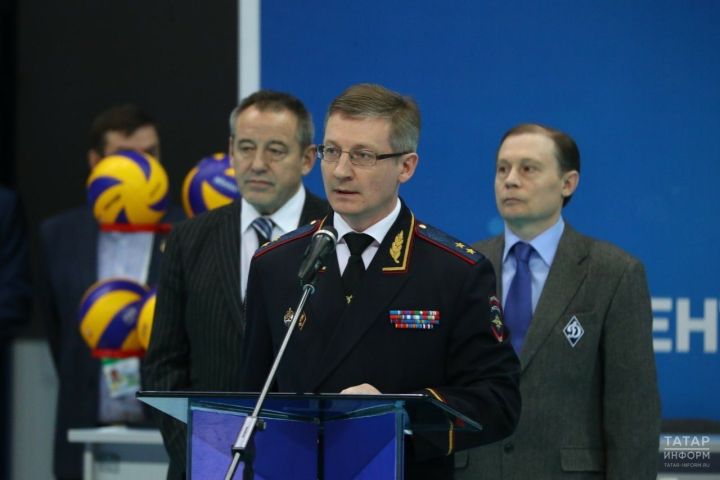 Глава МВД Татарстана Артем Хохорин уходит в отставку