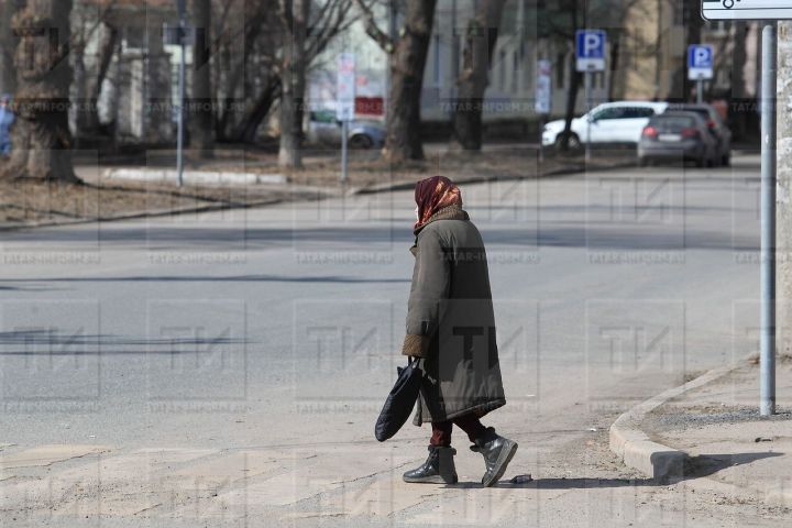 В РТ пожилая женщина перевела мошенникам 6 млн рублей