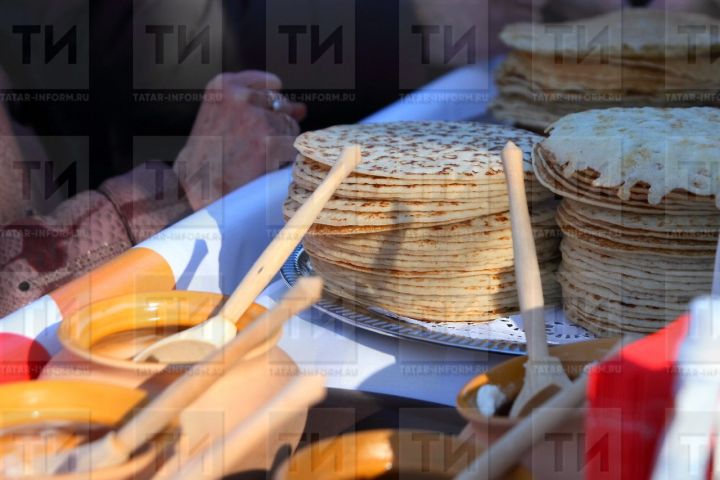 Какие блины любят готовить работники бавлинского телевидения?